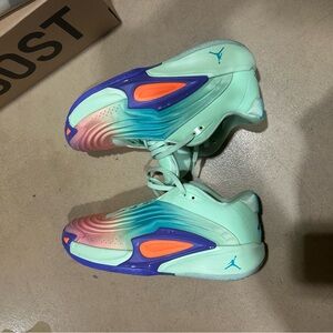 Jordan Luka 3 ( Price is firm)